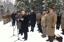 Встреча в партизанском бункере