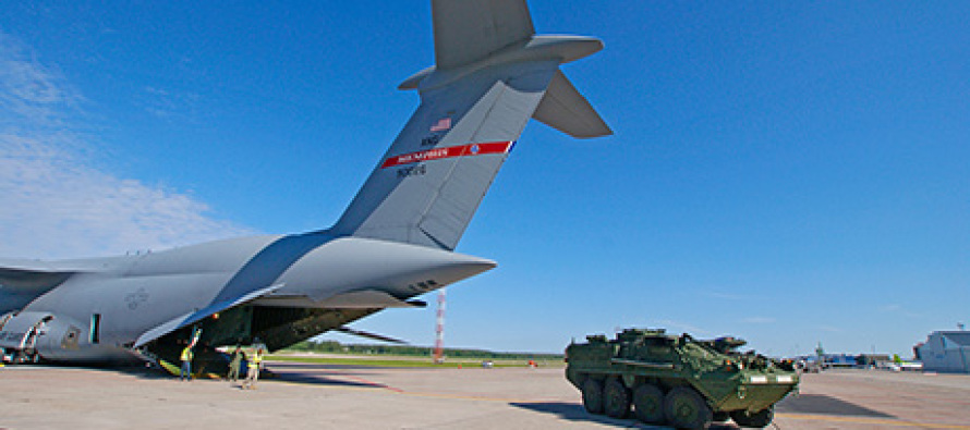 С-5 Galaxy прибыл в Вильнюс