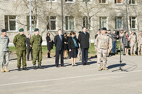 Американский десант в Адажи