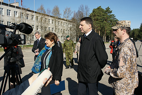 Американский десант в Адажи