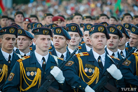 Юбилейный парад в Минске