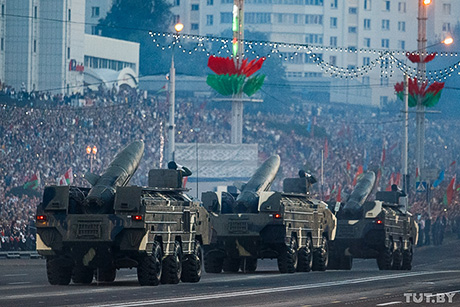 Юбилейный парад в Минске