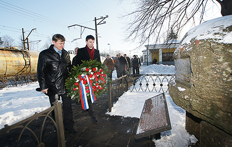 Семь патронов в револьвере Нагана