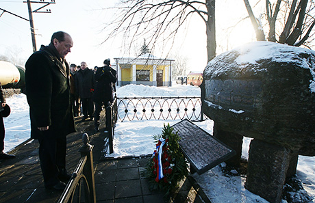 Семь патронов в револьвере Нагана