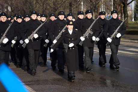 Военный парад в Пярну