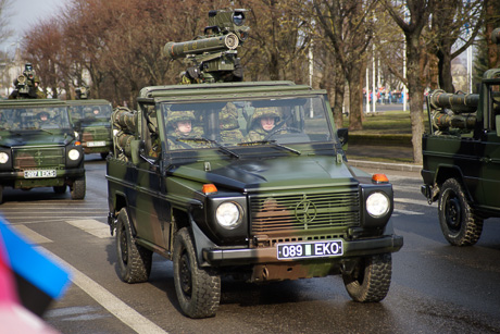 Военный парад в Пярну