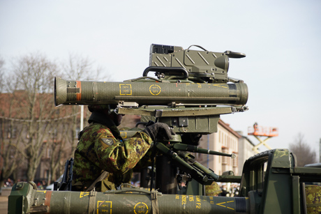 Военный парад в Пярну