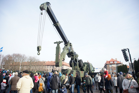 Военный парад в Пярну