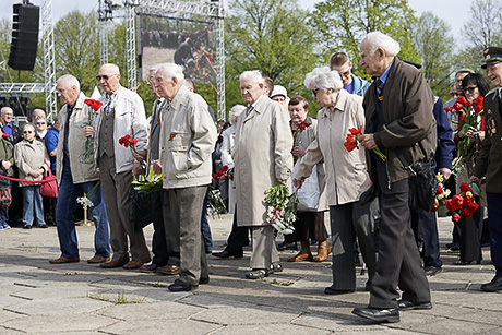 Празднование 9 мая 2014 года в Риге