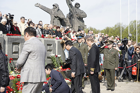 Празднование 9 мая 2014 года в Риге