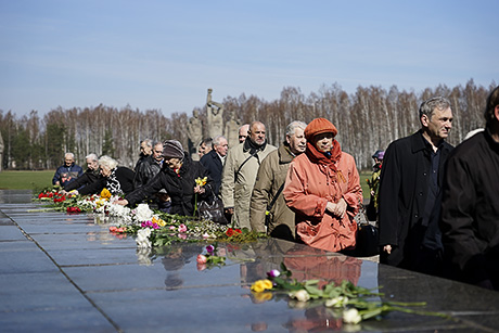 Митинг в Саласпилсе