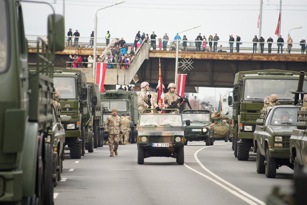 Парад на набережной 2014