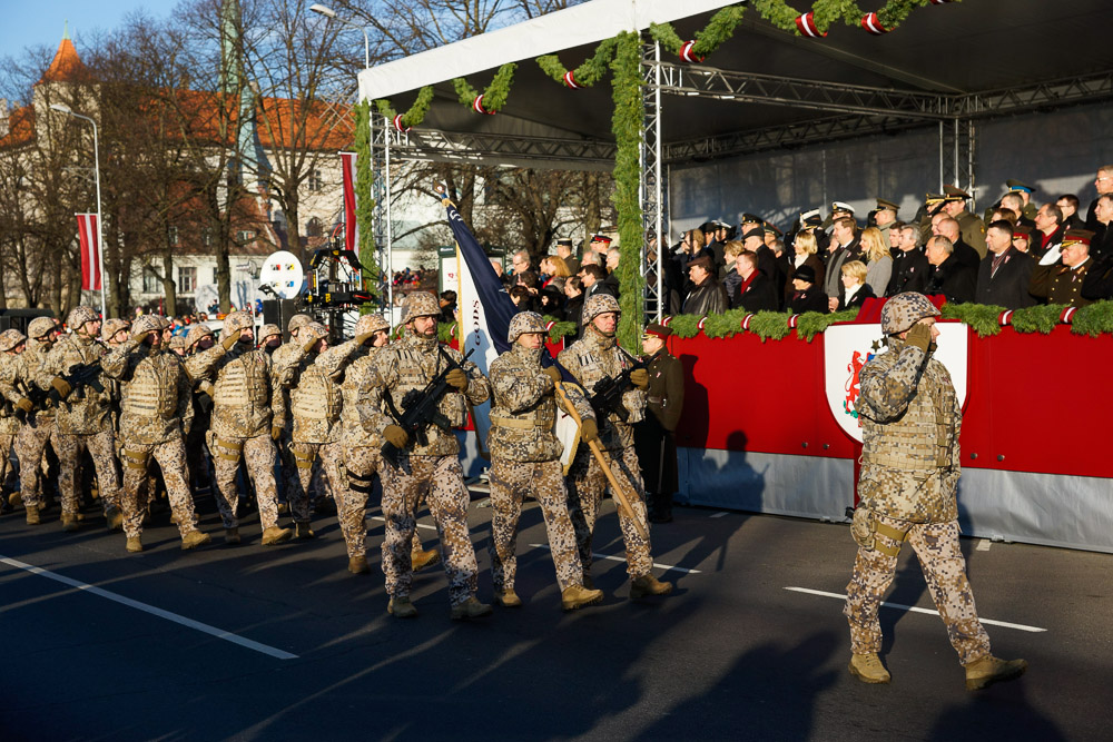 Парад на набережной 2014