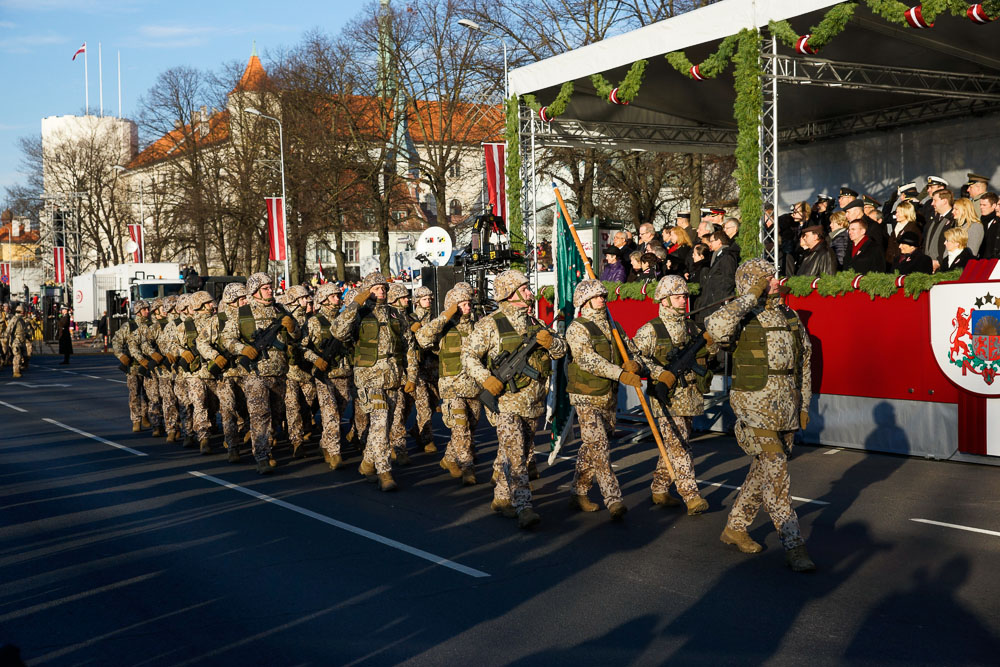 Парад на набережной 2014