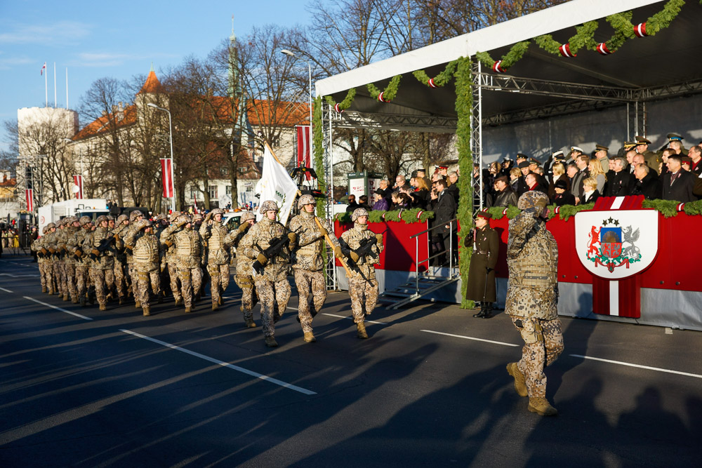 Парад на набережной 2014