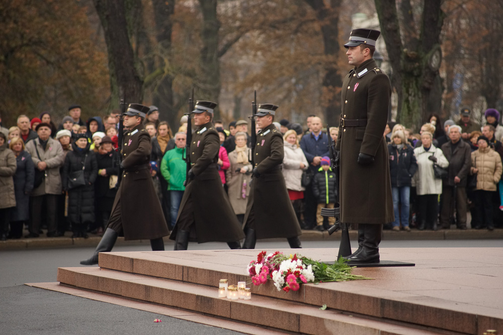 Парад в День Лачплесиса 2014