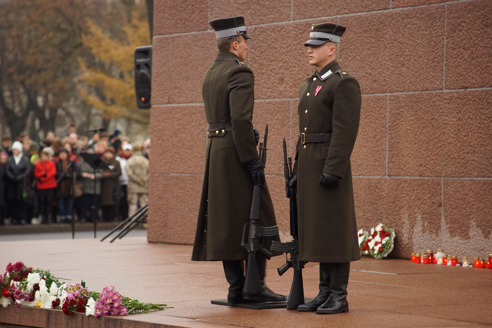 Парад в День Лачплесиса 2014