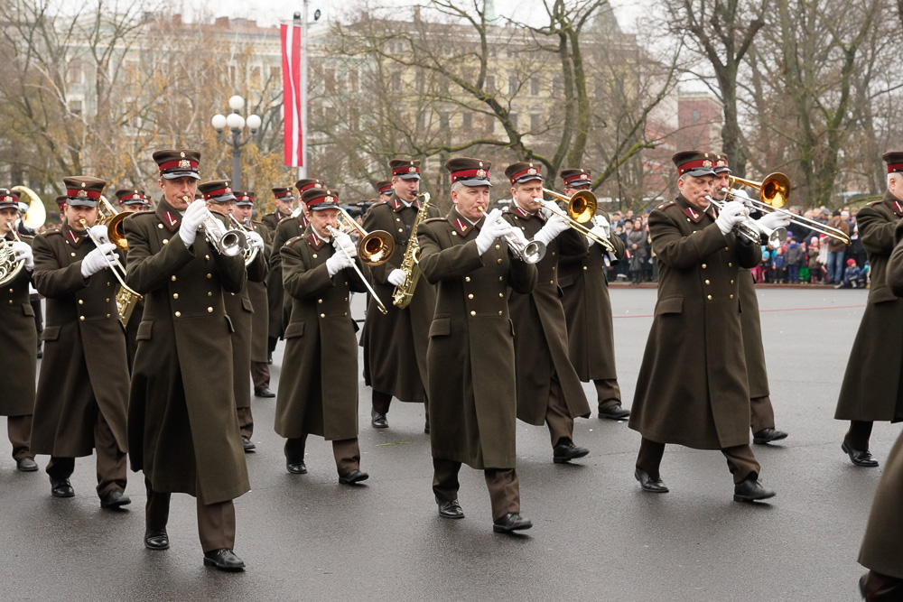 Парад в День Лачплесиса 2014