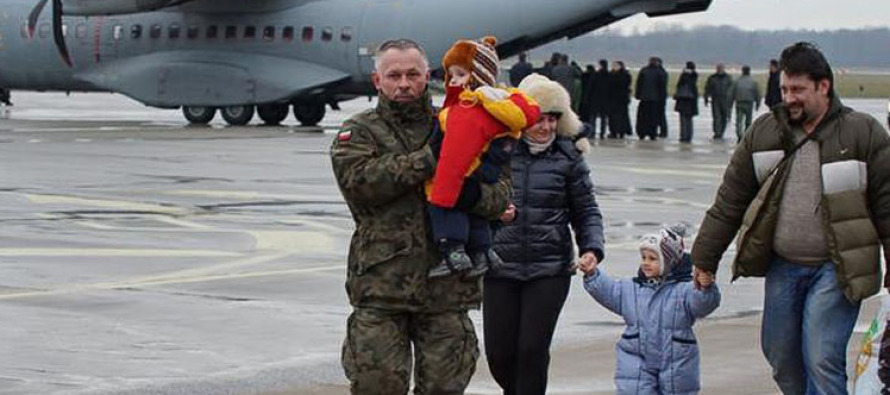 Поляки эвакуировали поляков