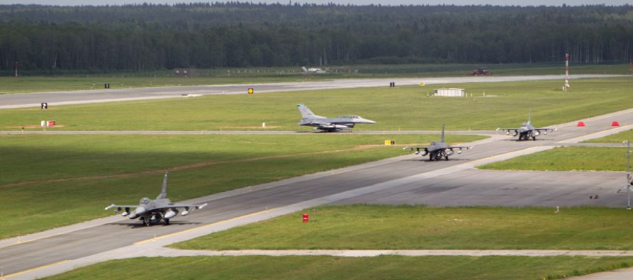 Учения военно-воздушных сил в Эстонии