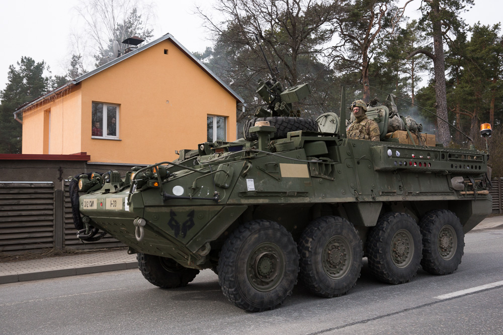 Dragoon Ride — маршем по Латвии