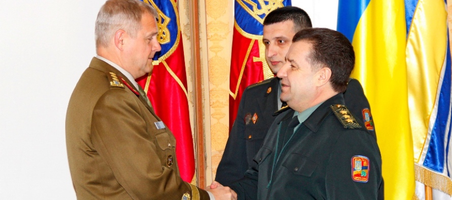 Визит командира Сил обороны Эстонии на Украину