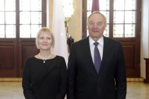 Встреча Вейониса с послом Польши
