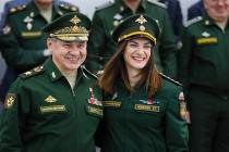 Елене Исинбаевой присвоено звание майор