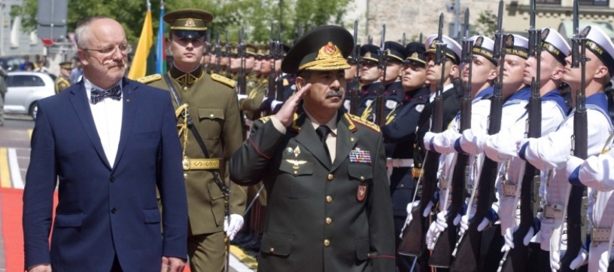 Визит министра обороны Азербайджана в Литву