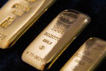 Золотые запасы России выросли до 1275,24 тонны