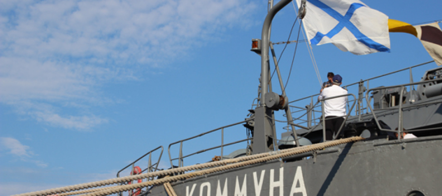 «Коммуна» отметила 100-летие подъёма флага