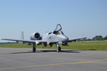 Штурмовики А-10 ВВС США приземлились в Эмари