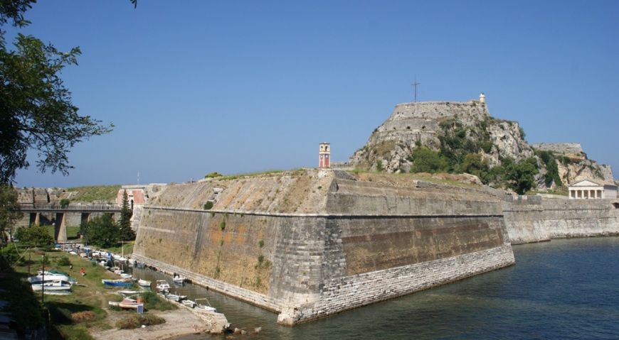 Старинная крепость на Корфу, Греция