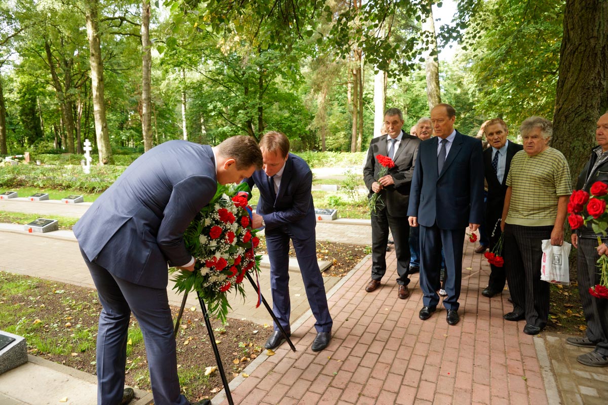 Мемориал на Гарнизонном кладбище