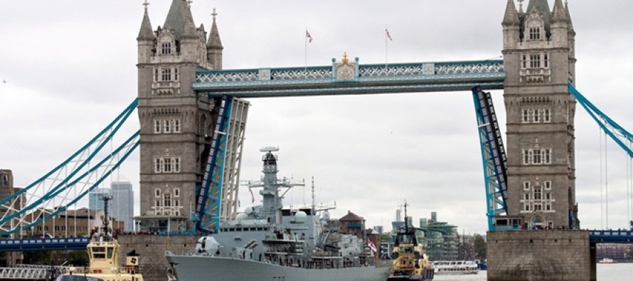 Фрегат HMS Portland прибыл в Лондон