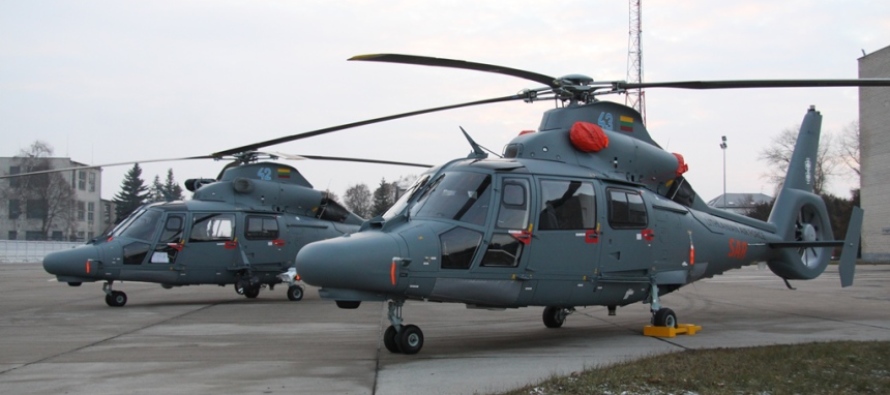 Три вертолёта «Еврокоптер» в Шяуляе