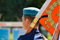 Французское знамя передано в музей ВДВ в Рязани
