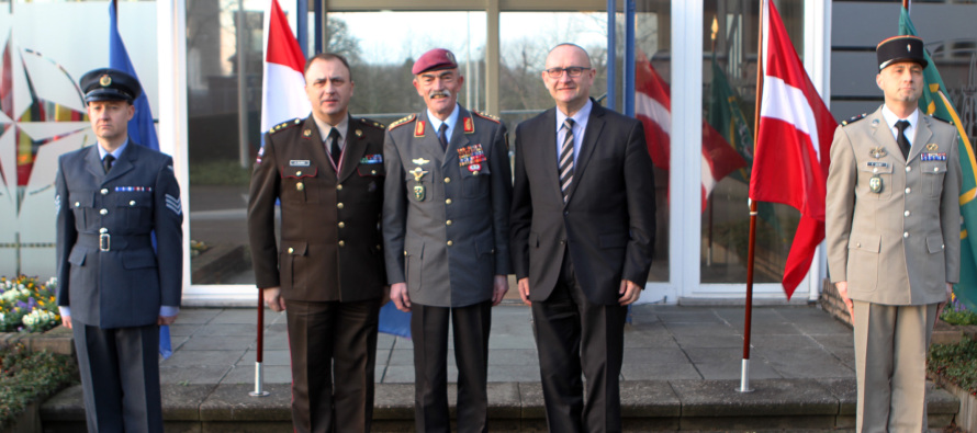Латвийские дипломаты посетили штаб НАТО