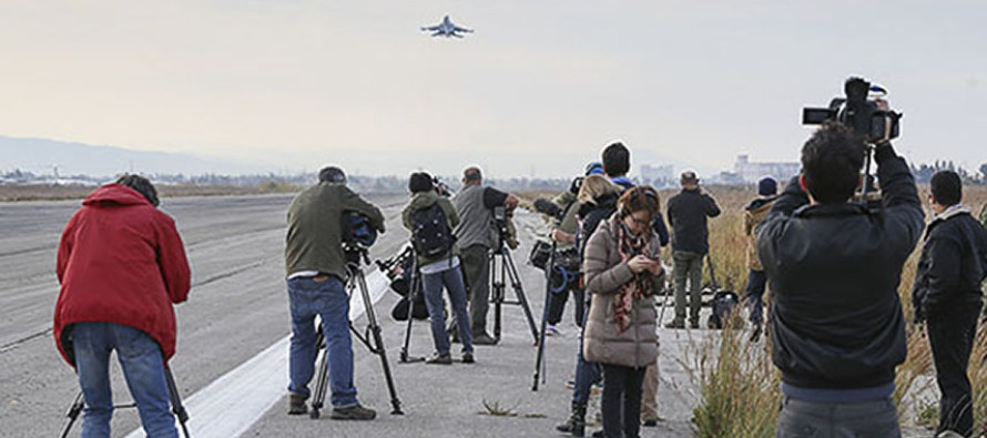 Журналисты на авиабазе «Хмеймим» в Сирии
