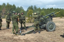 Литовцы стреляли из орудий на Адажском полигоне