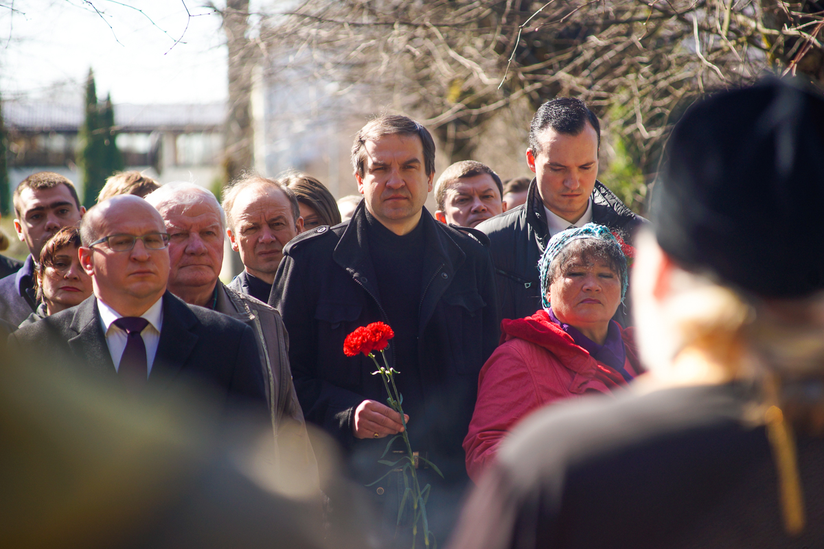 Захоронение советских солдат в Ропажи