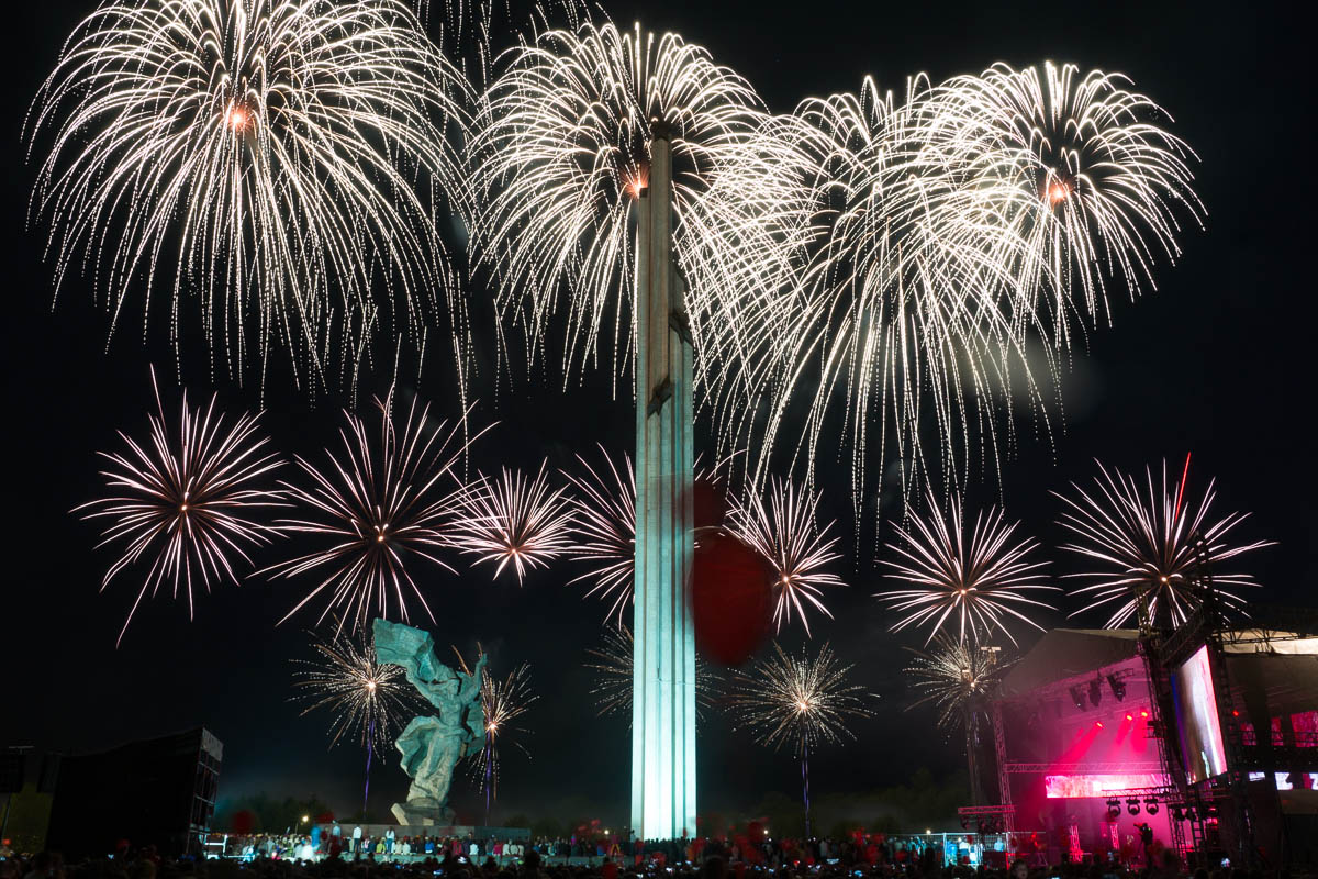 9 мая в Риге: Салют на День Победы