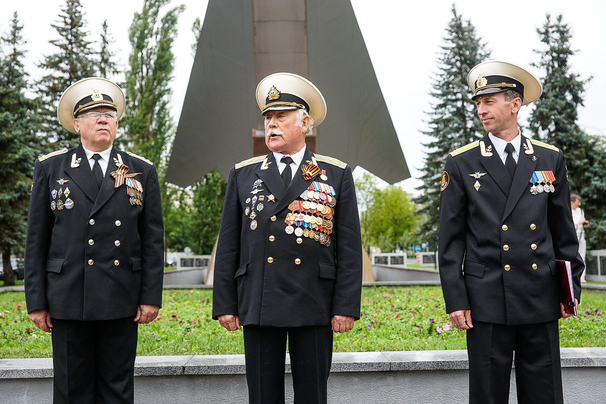 100 лет Морской авиации России: Церемония у памятника