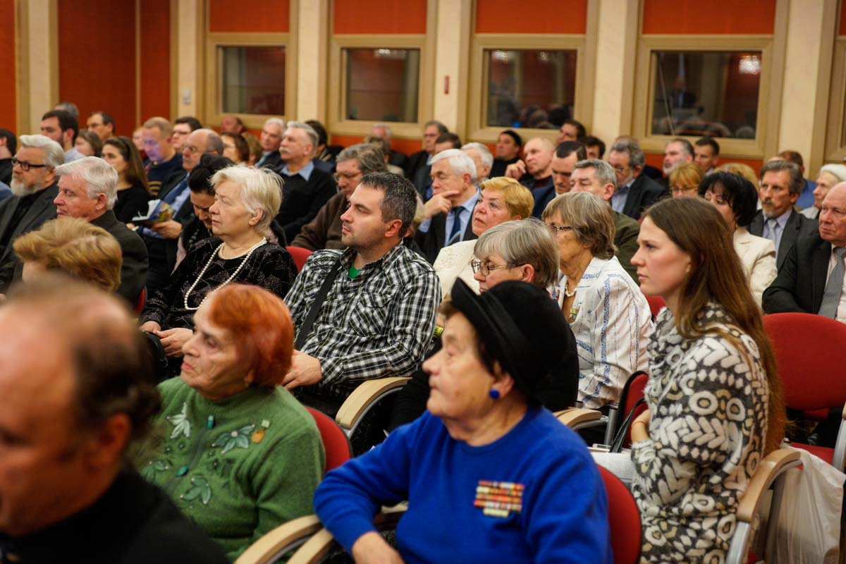 Встреча в Доме Москвы с Александром Вешняковым