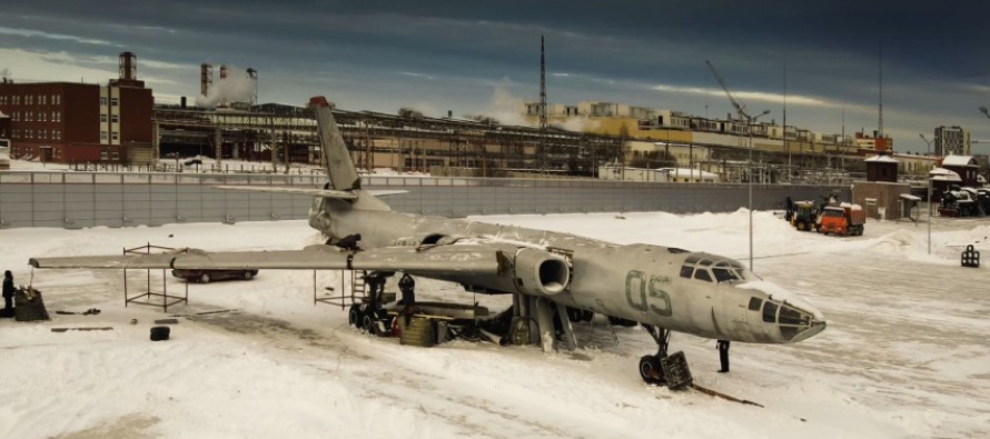 Самый большой экспонат — самолёт Ту-16