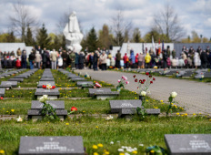 8 мая на кладбище легионеров в Лестене