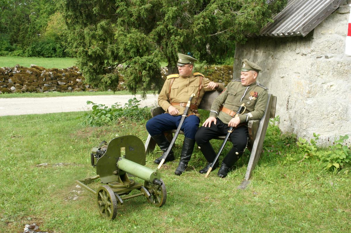 На острове Муху. Перед боем