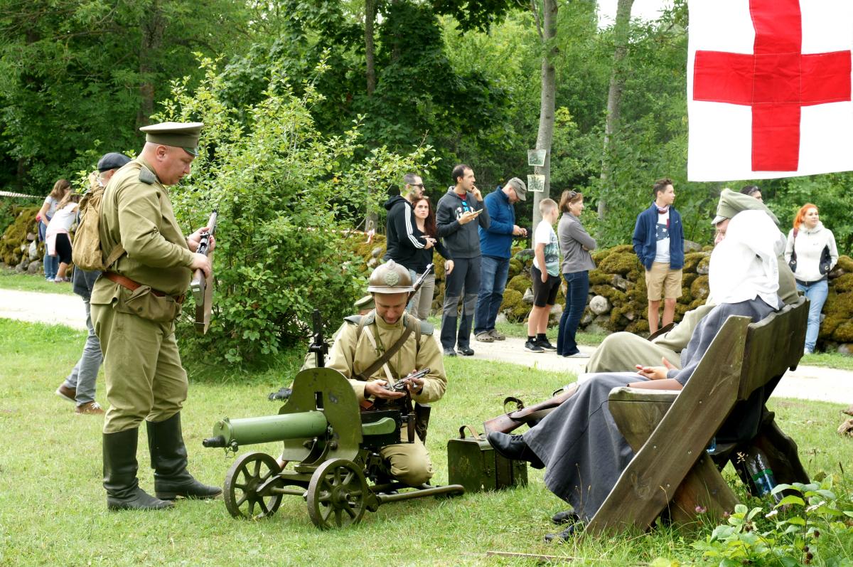 На острове Муху. Перед боем