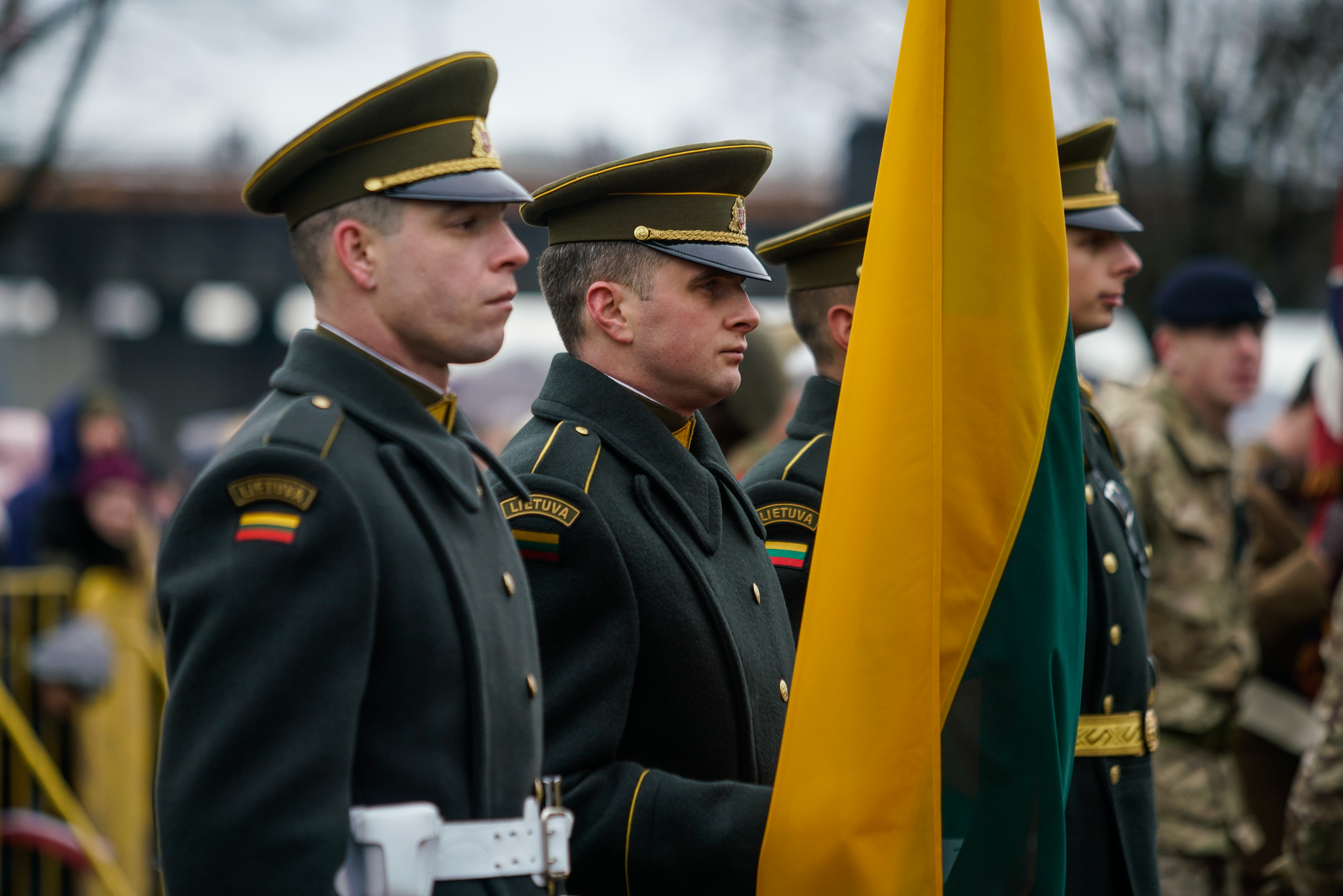 Парад в День независимости Латвии