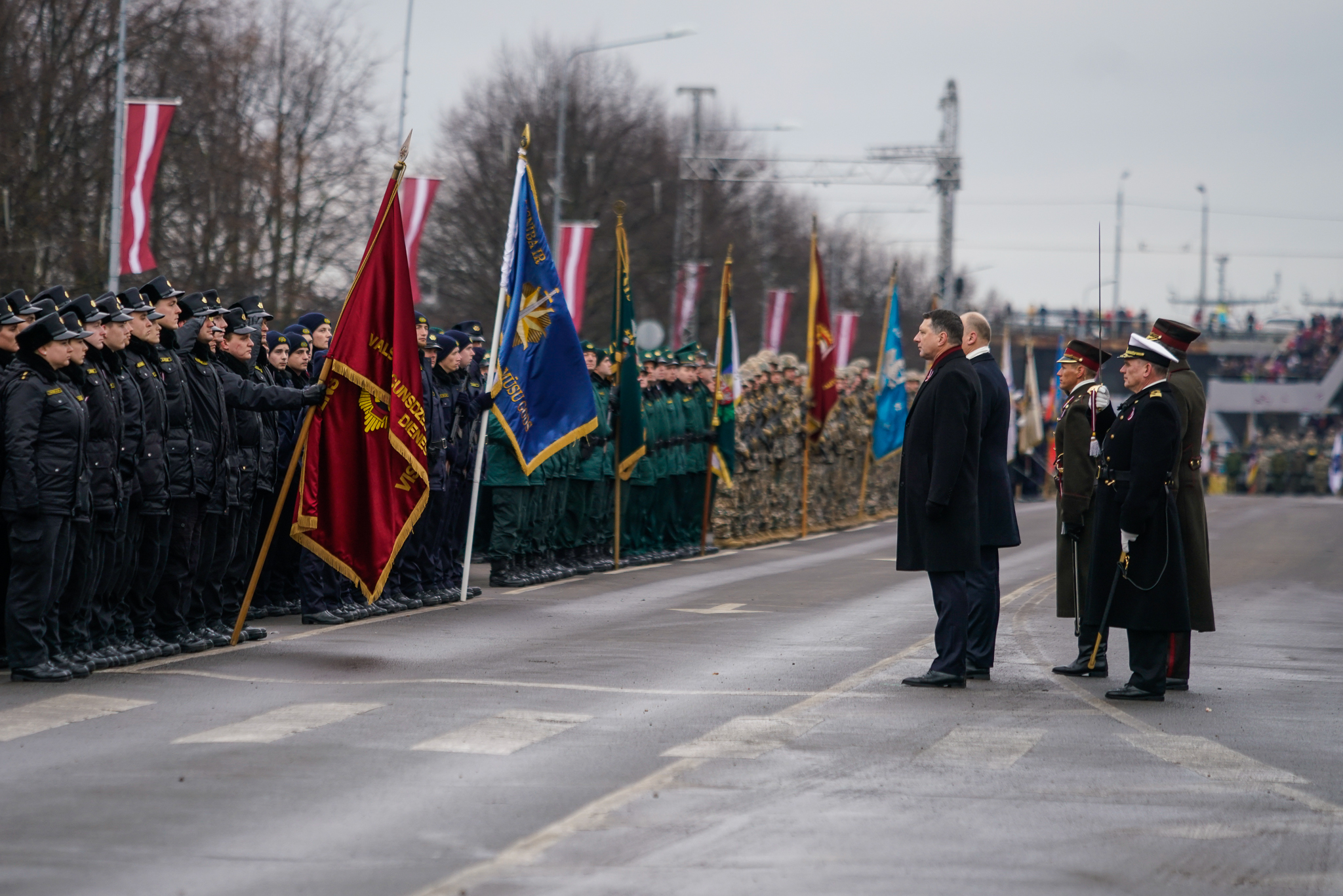 Парад в День независимости Латвии